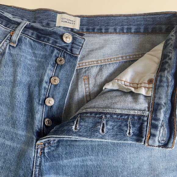 Citizens of Humanity Annabelle Denim Cutoff Shorts - Picture 12 of 14